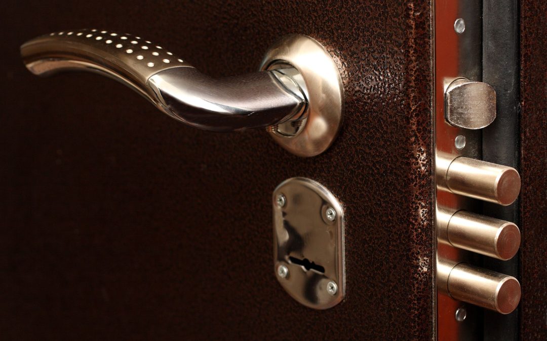 Unlocking the Advantages of Lockout Service in Overland Park, KS