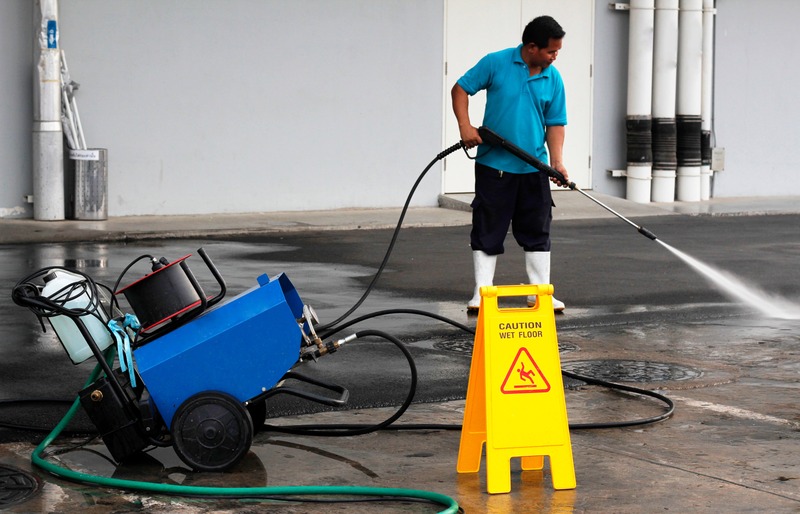 Protect Your Investment with Commercial Power Washing in Las Vegas, NV