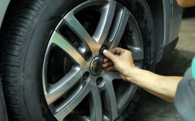 Signs Your Vehicle Needs Immediate Wheel Alignment, St Charles, IL Attention